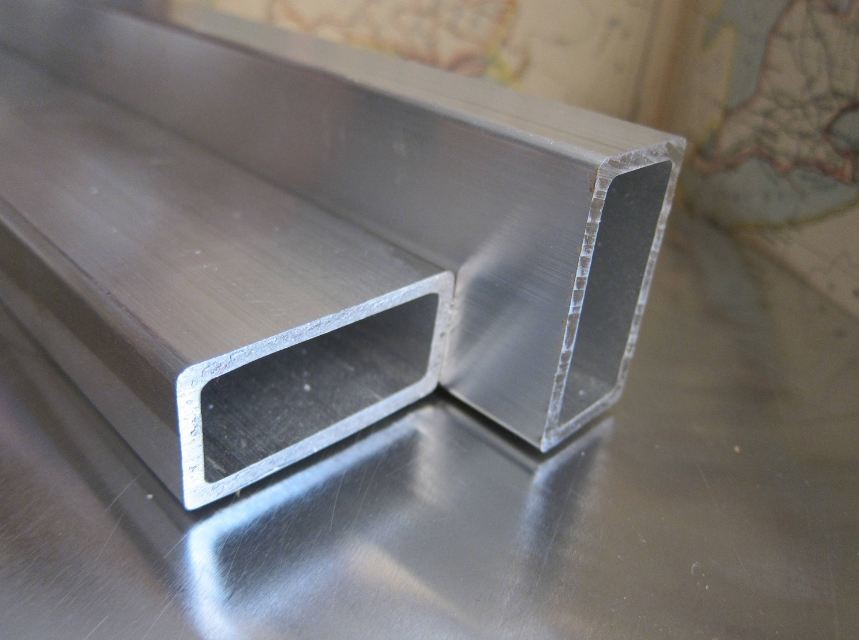 Aluminum Rectangular Tube